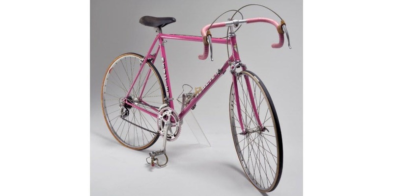 Vélo Mercier rose violine.jpg