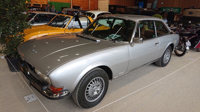 Peugeot 504 coupé 1979_1.JPG