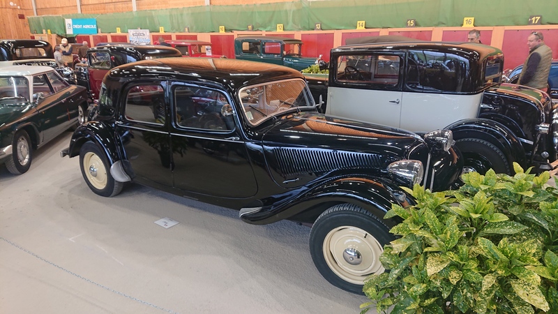 Citroën 11 cv - 1956.JPG