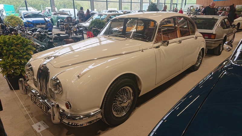 Jaguar MK2 1961_1.JPG