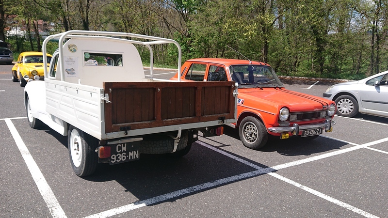 Peugeot 203 plateau_4.JPG
