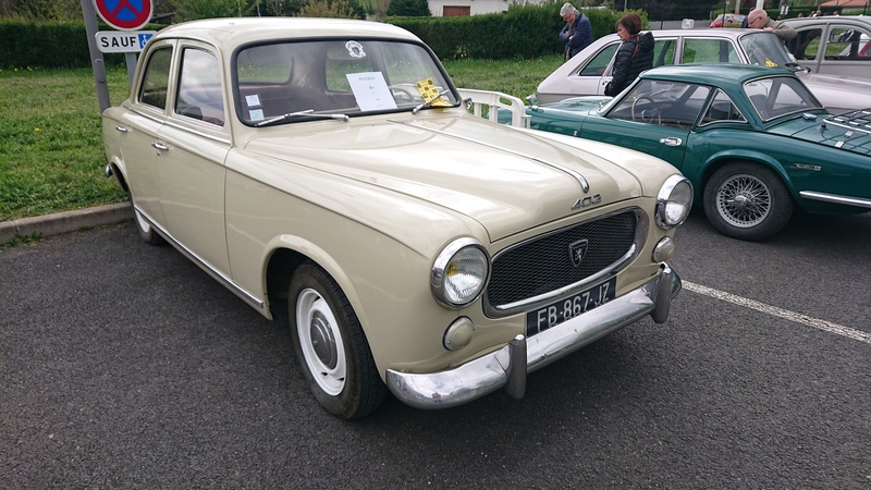 Peugeot 403 B7 1960_1.JPG