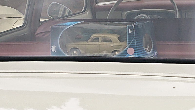 Peugeot 403 berline_3.JPG