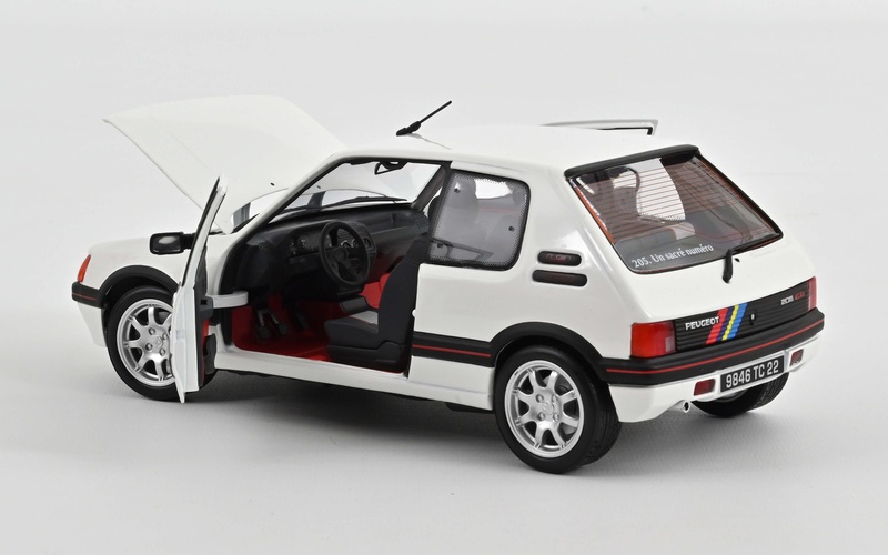 (Norev 184842 Oe) 205 GTI-1,9 déco et jantes PTS blanc-Meije 1989.jpg