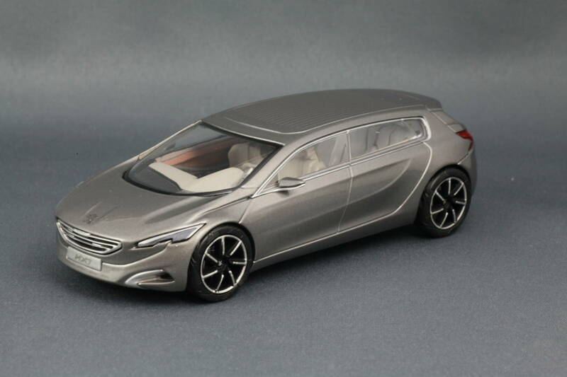 peugeot_hx1_concept_car_gris_2011_01.jpg