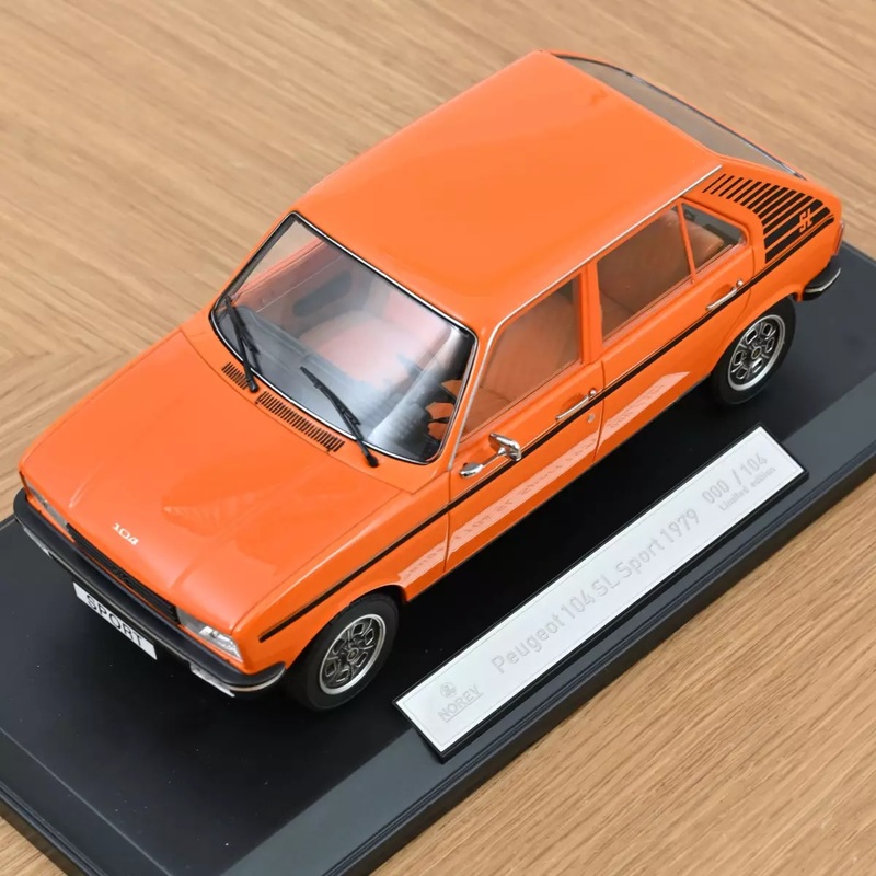 (Norev 184908 Oc) 104 Berline SL Sport orange 1979_81.jpg