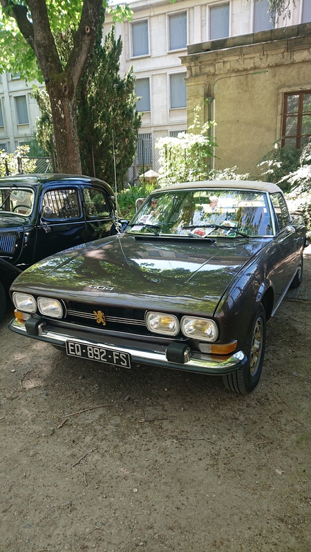 Peugeot 504 Cabriolet_a.JPG