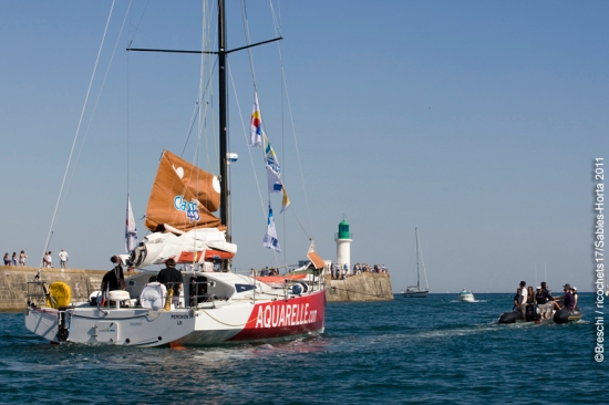(Les-Sables_Horta_2011) 98-Aquarelle.com_depart-LSO_chenal1.jpg