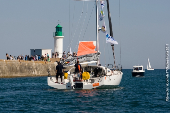 (Les-Sables_Horta_2011) 105-Wanted-Partner_depart-LSO1.jpg