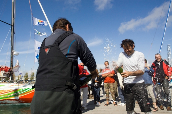 (Les-Sables_Horta_2011) 98-Aquarelle.com_arrivee-LSO_champ3.jpg