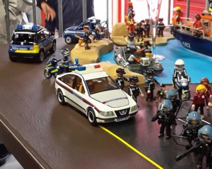 peugeot playmobil.jpg