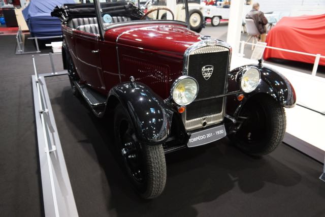 Retro_Peugeot_09.jpg