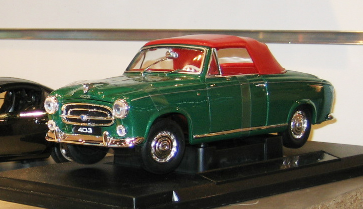 403welly verte et rouge.jpg