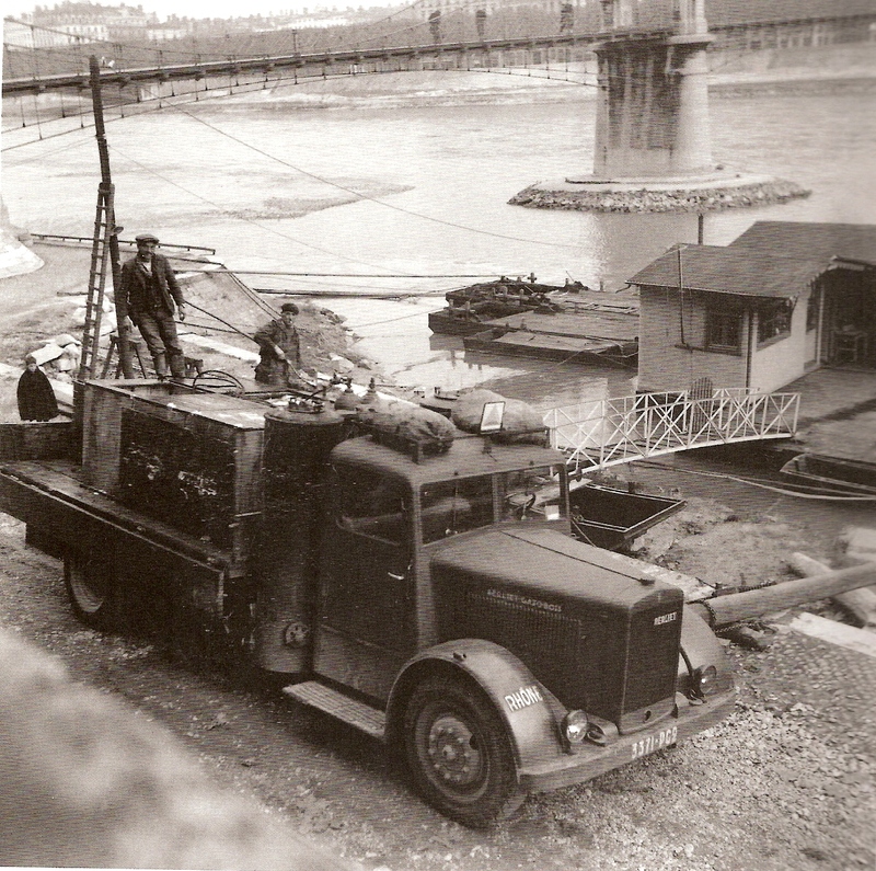 Berliet gazo b.jpg