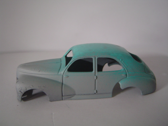 Peinture Peugeot 203 Roland.JPG