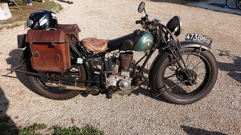 Moto Peugeot_1.JPG